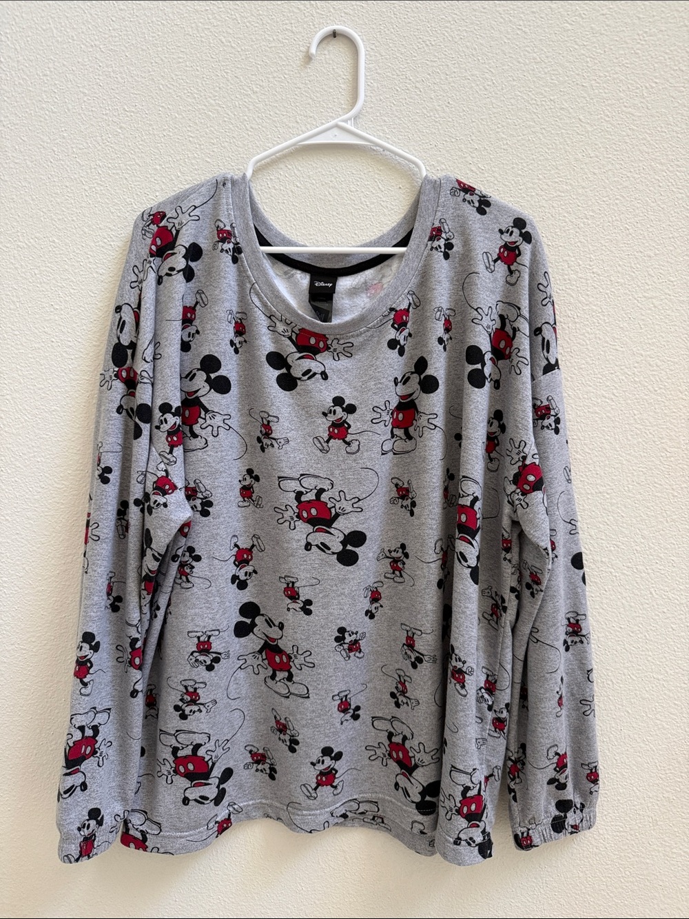 Disney Mickey Mouse Allover Print Gray Long Sleeve Lounge Top Size Large